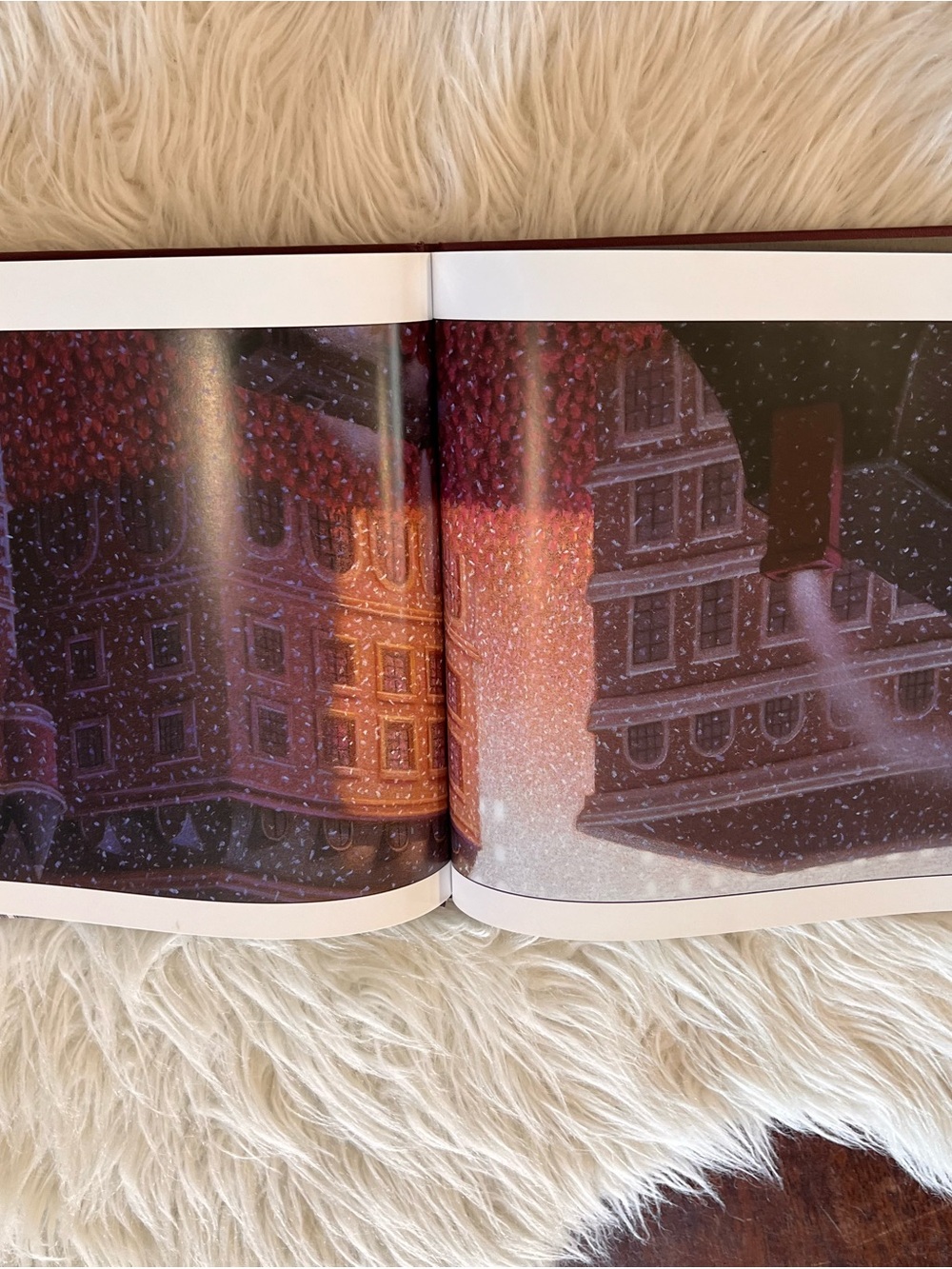 The Polar Express Hardcover 25th anniversary edition - Picture 4 of 11